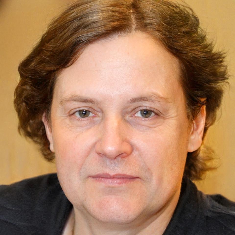 Marcus Thornfield, Technical Marketing Specialist